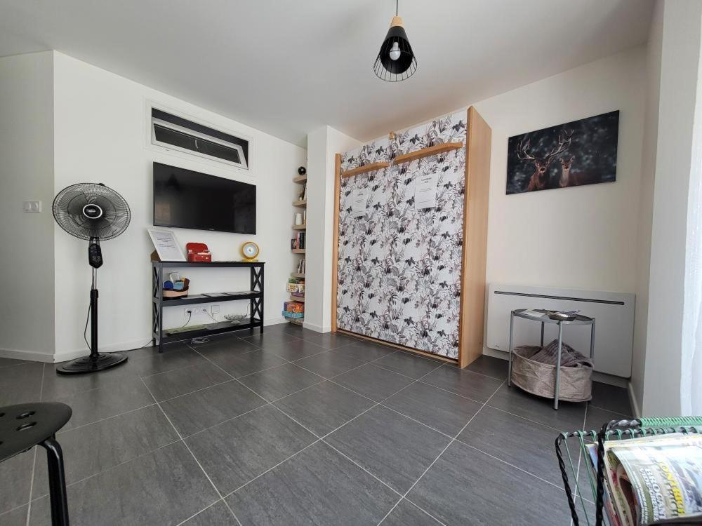 Appartement Salbris- Parking Gratuit Экстерьер фото